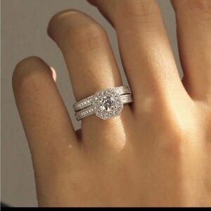 Silver engagement style ring set